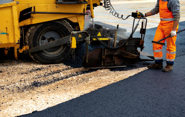 Best Asphalt Driveway Installation  in Woodstown, NJ